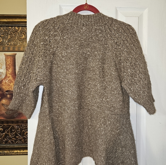 Ladies shrug sweater - Picture 9 of 9
